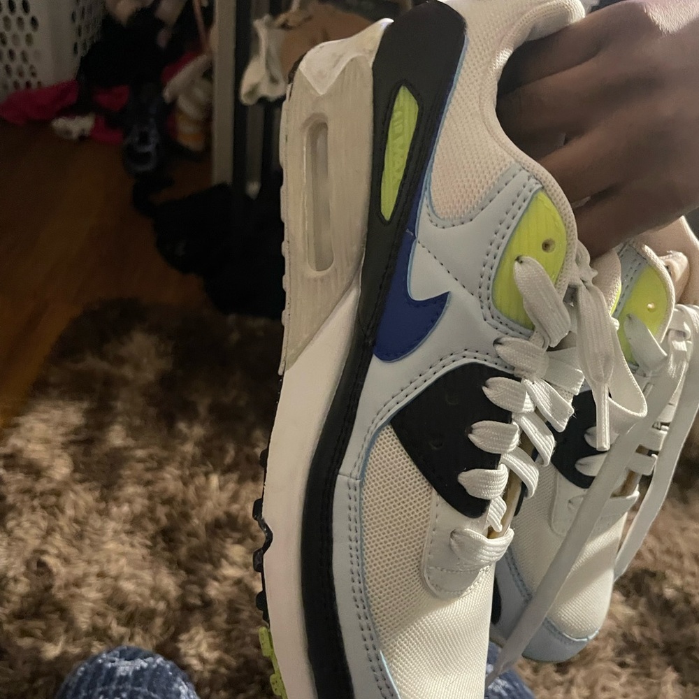 Nike White and Blue Women's Sneakers - Picture 2 of 3